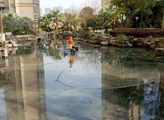 东源景观池淤泥清理